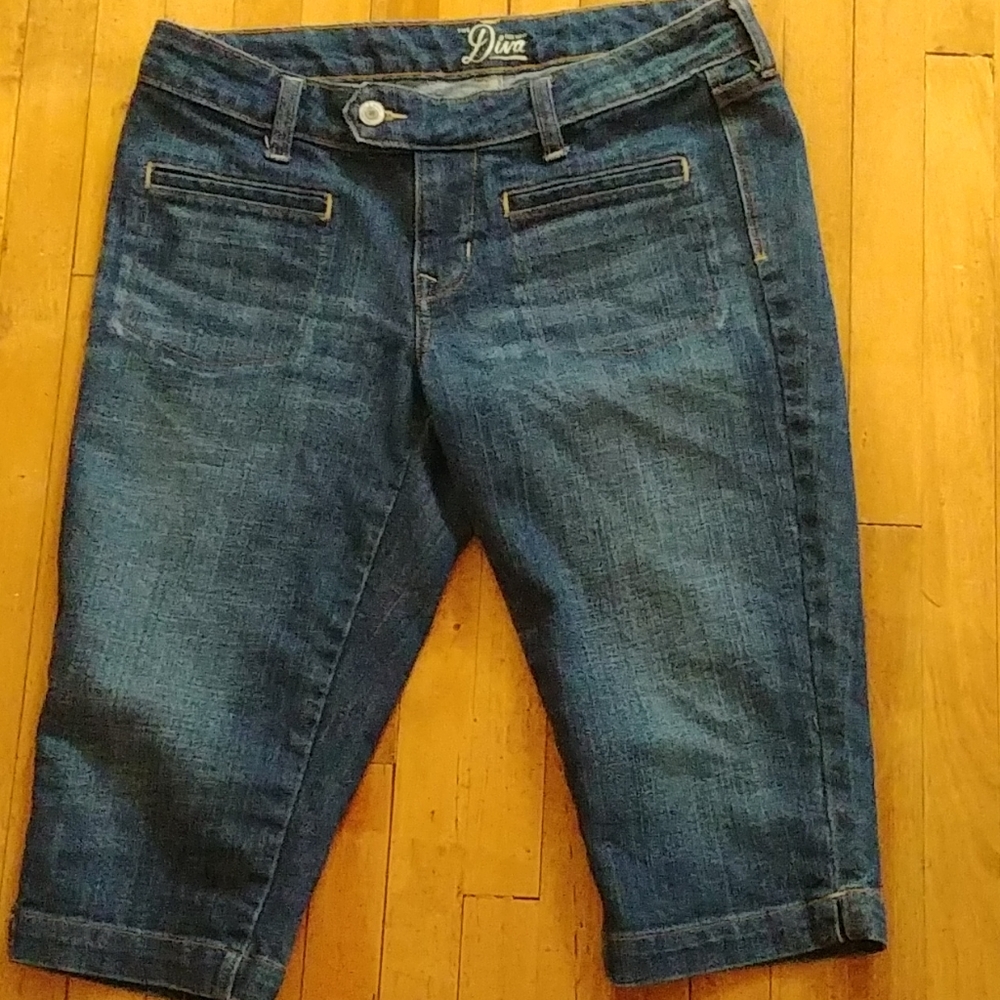 Old Navy capris